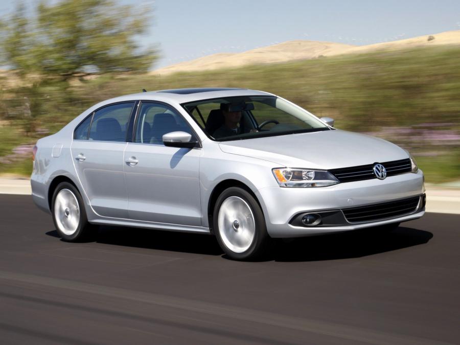  Volkswagen Jetta 2010 года  (US) (фото 28 из 52)